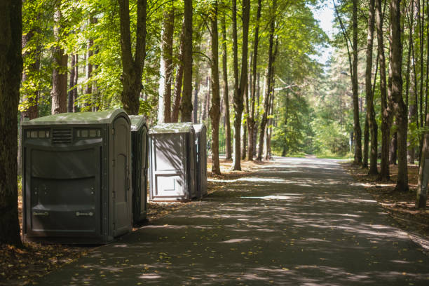 Best Temporary restroom rental  in Collinsvle, IL